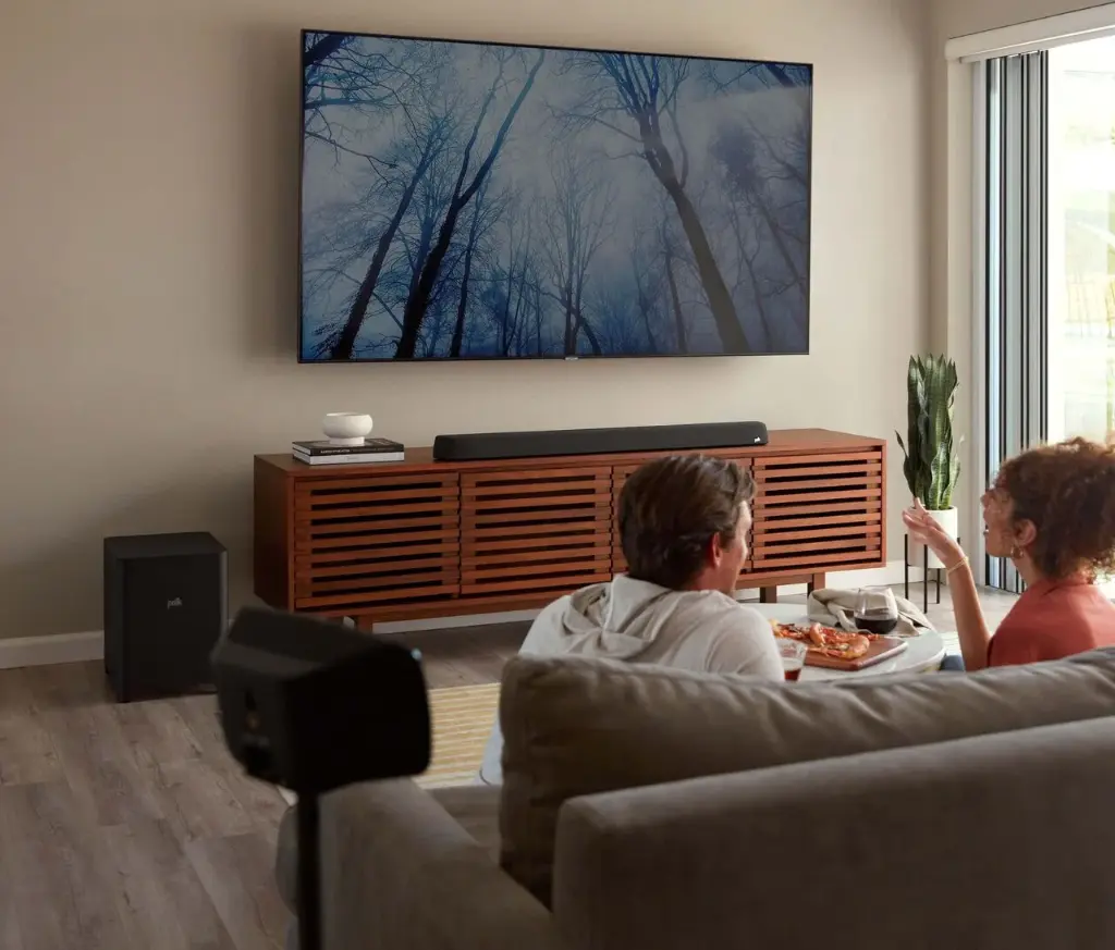 Polk-Magnfi-Max-AX-SR_Image_Lifestyle-1.webp