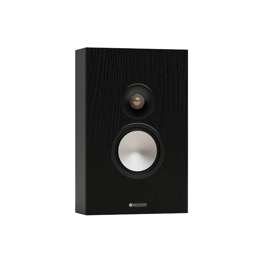 ma_bronze_7g_on-wall_pack_iso_black.webp