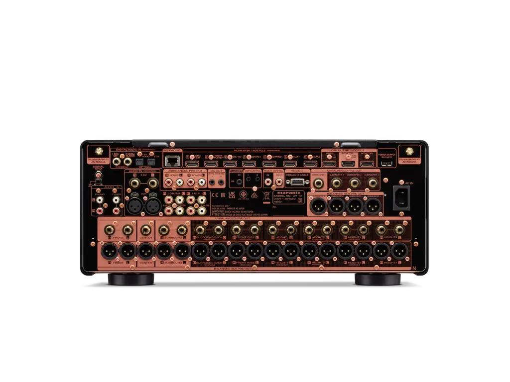 AV10_Image_studio-back-panel-EU.webp